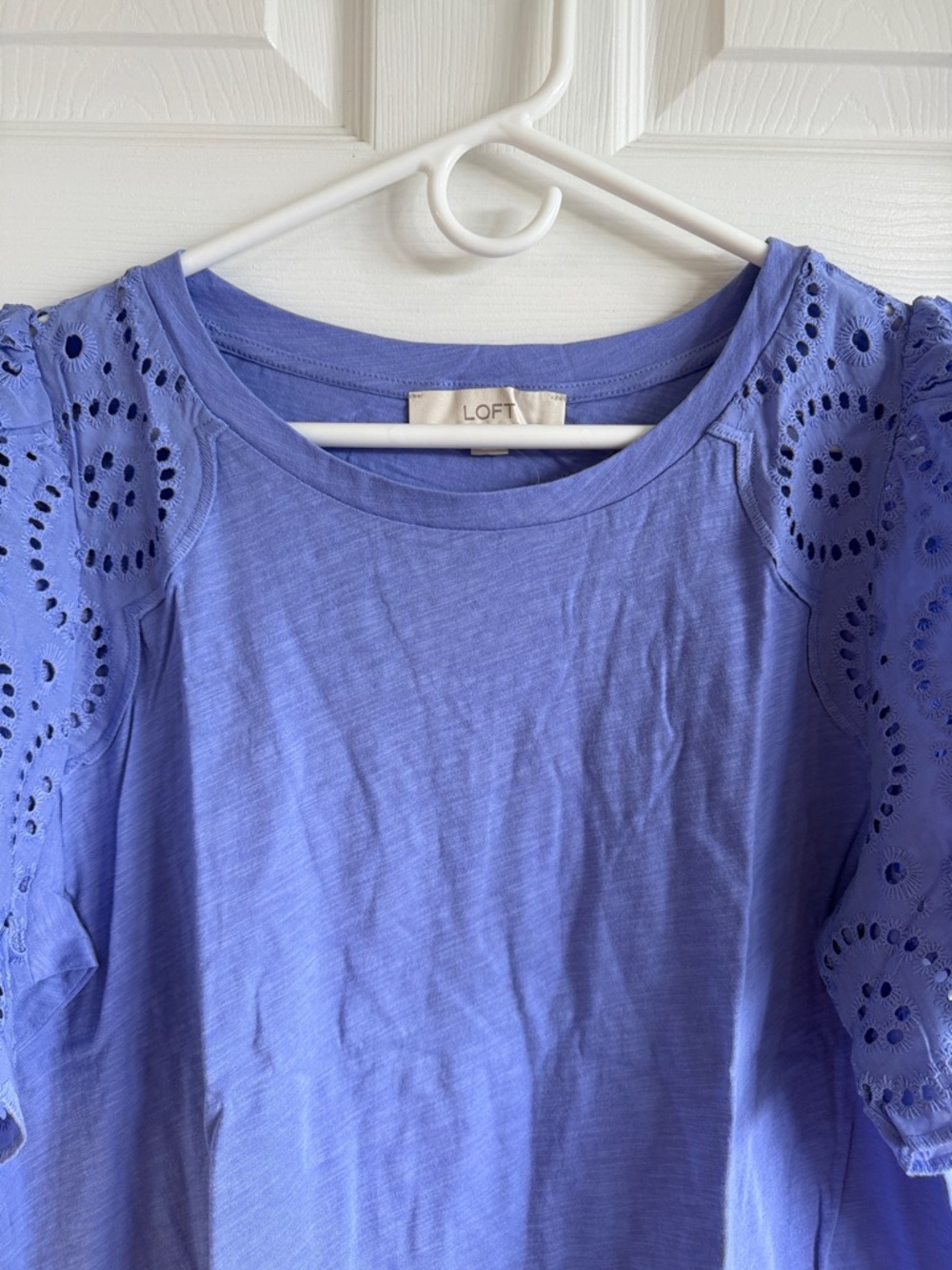 NWT LOFT Lavender Eyelet Puff Sleeve Tee - Picture 5 of 8